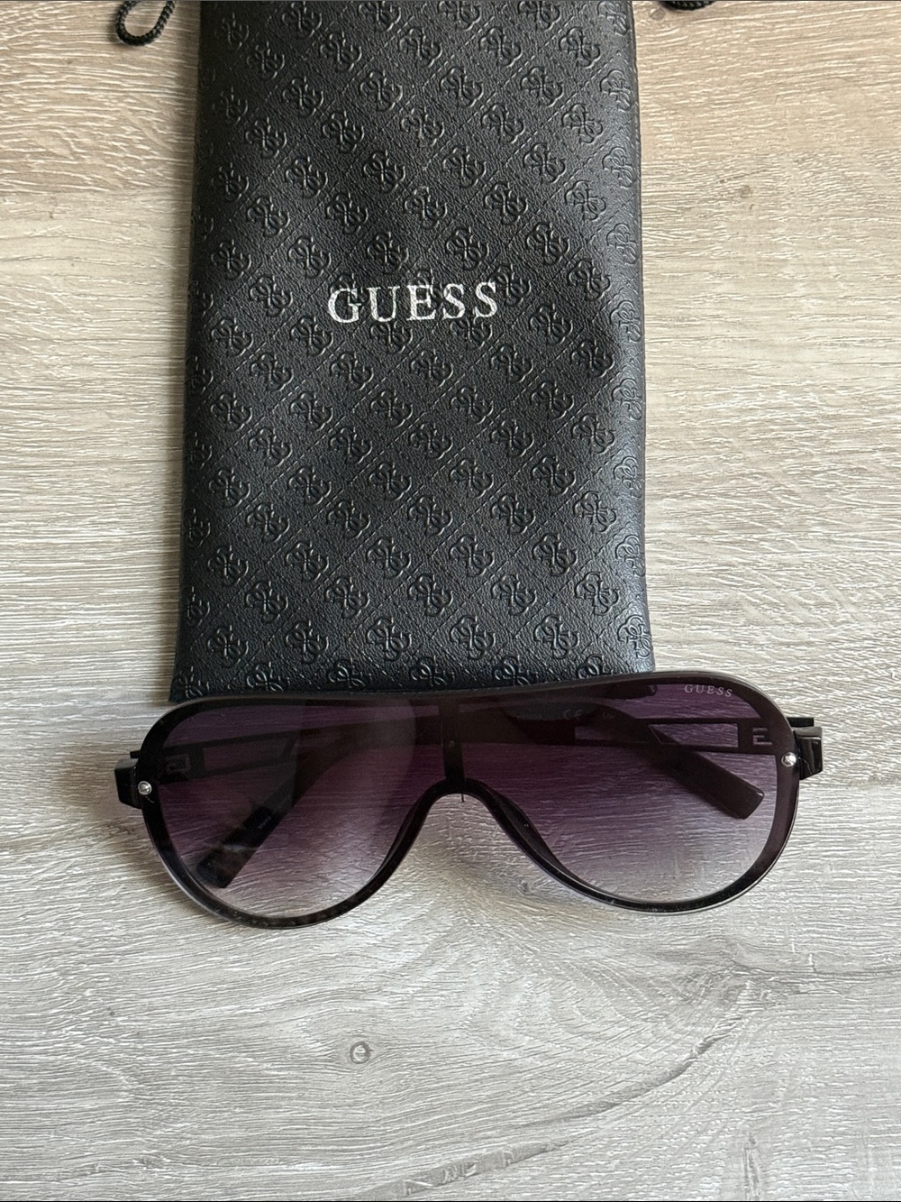 Guess Unisex Rimless Shield / Contemporary Aviator sunglasses